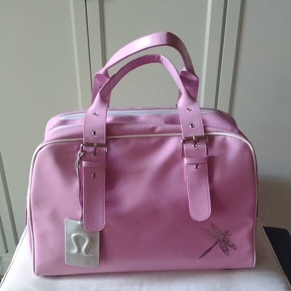 lululemon athletica Handbags - Lululemon Large Pink Duffle / Tote Bag  NWOT